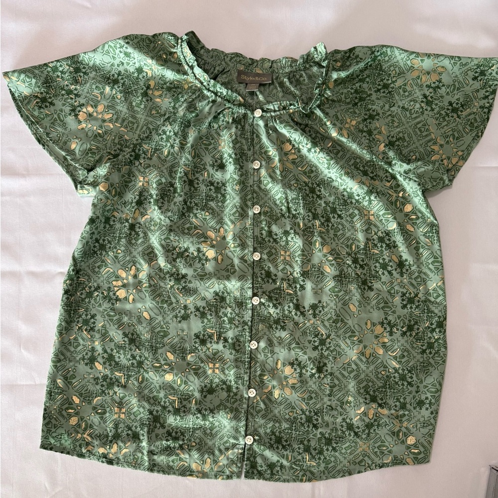 Style & Co. Green Satin Floral Print Button-Front Blouse